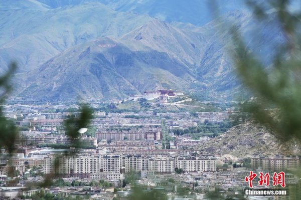 高开网 （辉煌60载 魅力新西藏）世界屋脊上的“绿色奇迹”：拉萨南北山绿意盎然_大皖新闻 | 安徽网